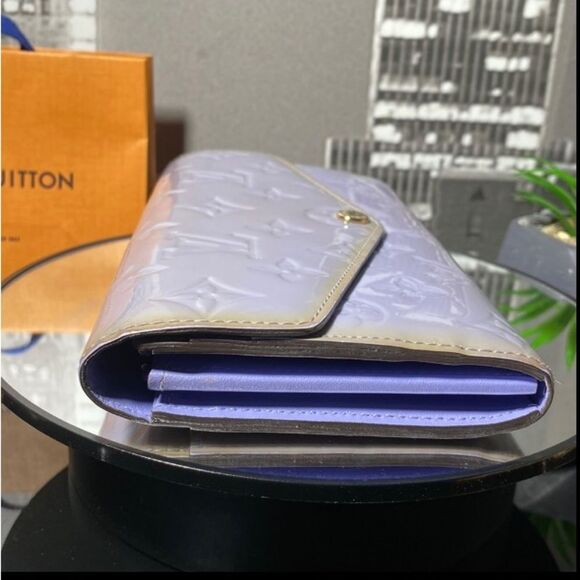 Authentic Louis Vuitton Monogram Vernis Portefeiulle Sarah Wallet - Picture 12 of 14